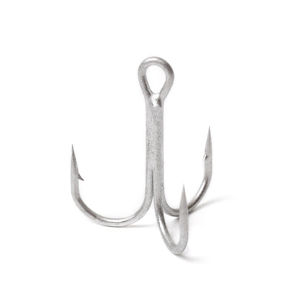 10pcs Flattened Treble Hook 2/4/6/8# Silver Matte Finish High Carbon Steel Sea Fishing Barbed Hooks